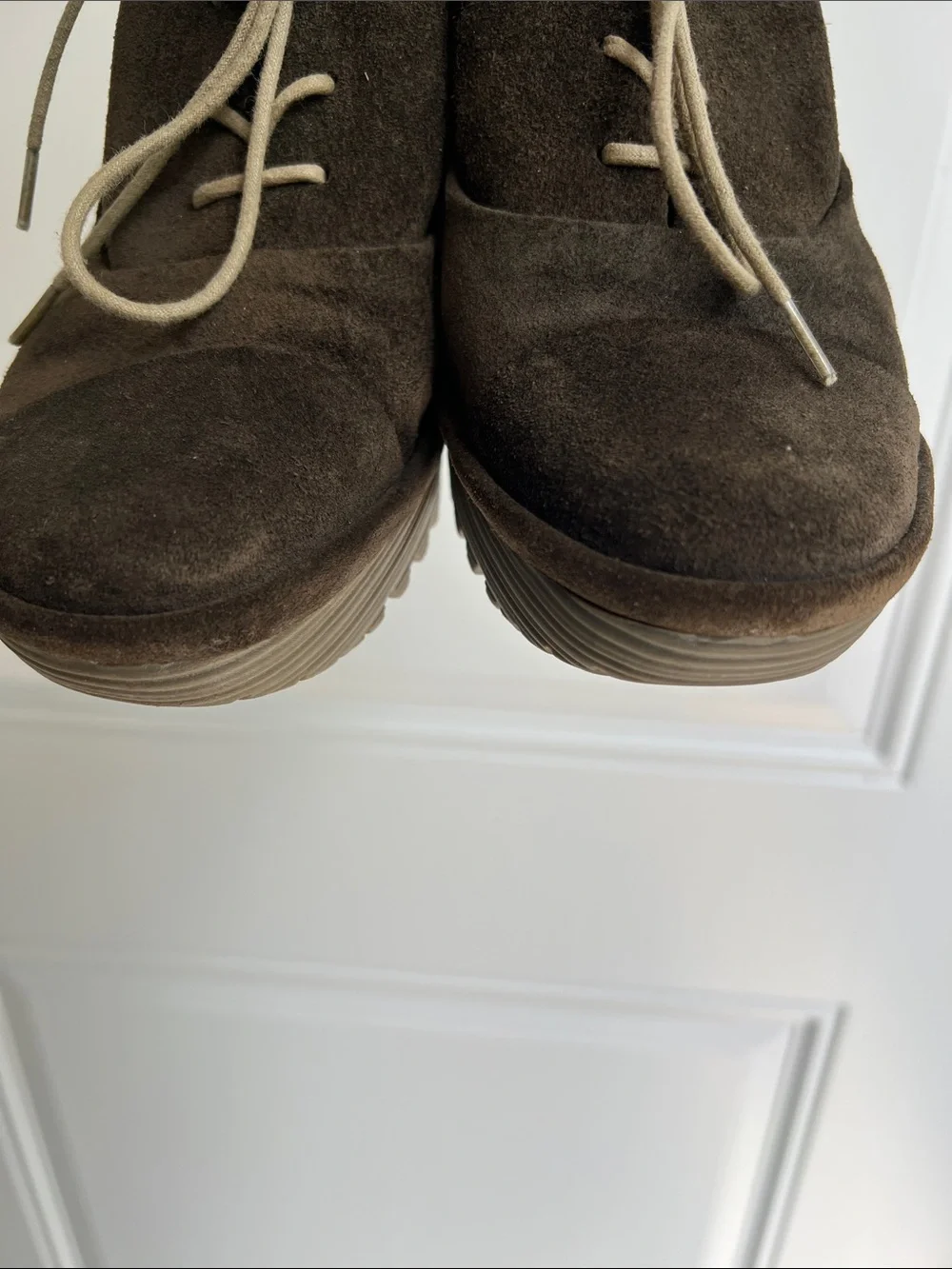 Fly London Yif Dark Brown Suede Lace-Up Oxfords with Cream Laces Size 36